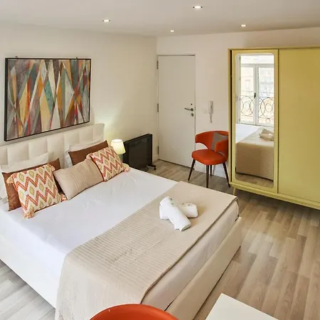 St. Francisco Flat * Oporto